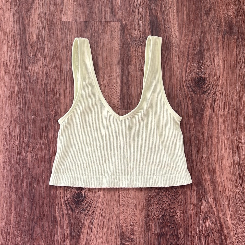 green cropped tank top